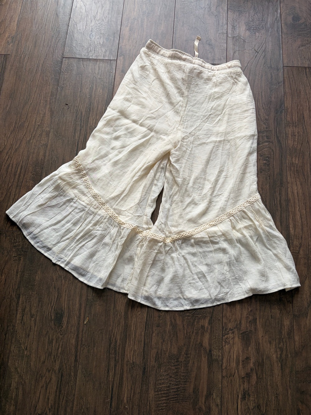 Cream Ruffle Wide-Leg Bottoms - Picture 2 of 3